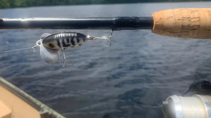 Classic Arbogast Jitterbug Fishing (Big Bass)