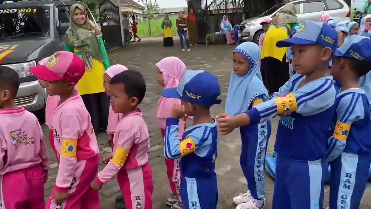 Kegiatan di Balai Desa bersama Ibu Kepala Desa, Bapak Babinsa dan Bapak Bhabinkamtibmas ,21/1/26