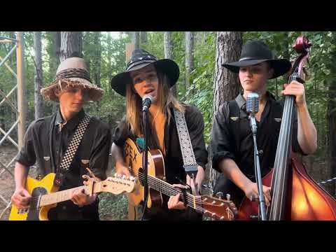 ‘Ain’t No Good Chain Gang’ - Waylon Jennings/Johnny Cash duet cover by THE BROTHERS IN BLACK! 
