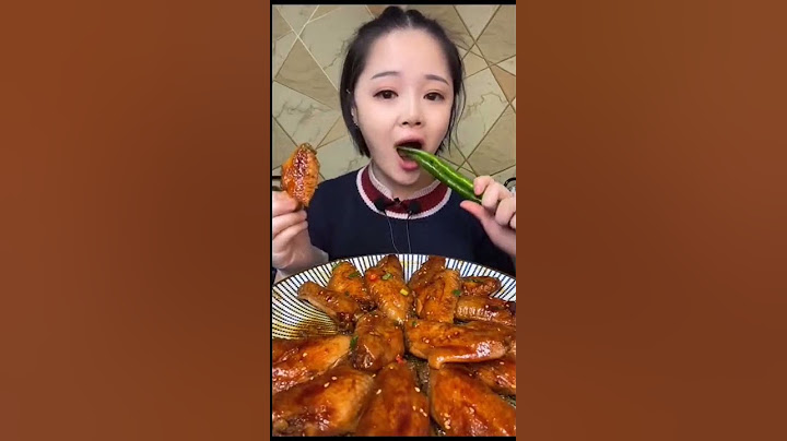 @wowfoodkiki #китаянка #китайцы #ест #есть #естнакамеру #обед #курица #shorts