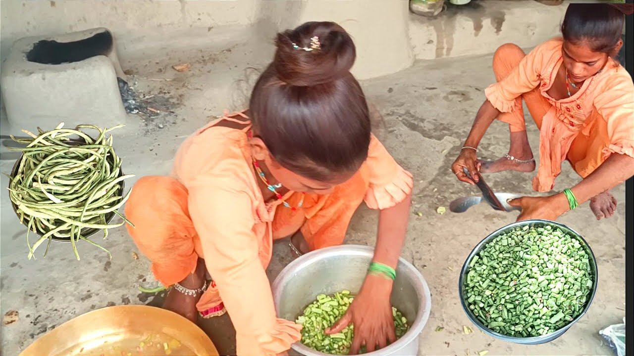 देखिए दोस्तों आज मैंने बनाई राजमा की फली साथ में पानी की रोटी Punam Kumari Cooking