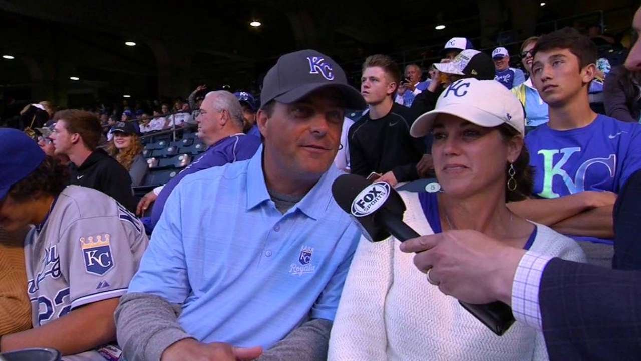 BOS@KC: Merrifield's parents get interviewed 