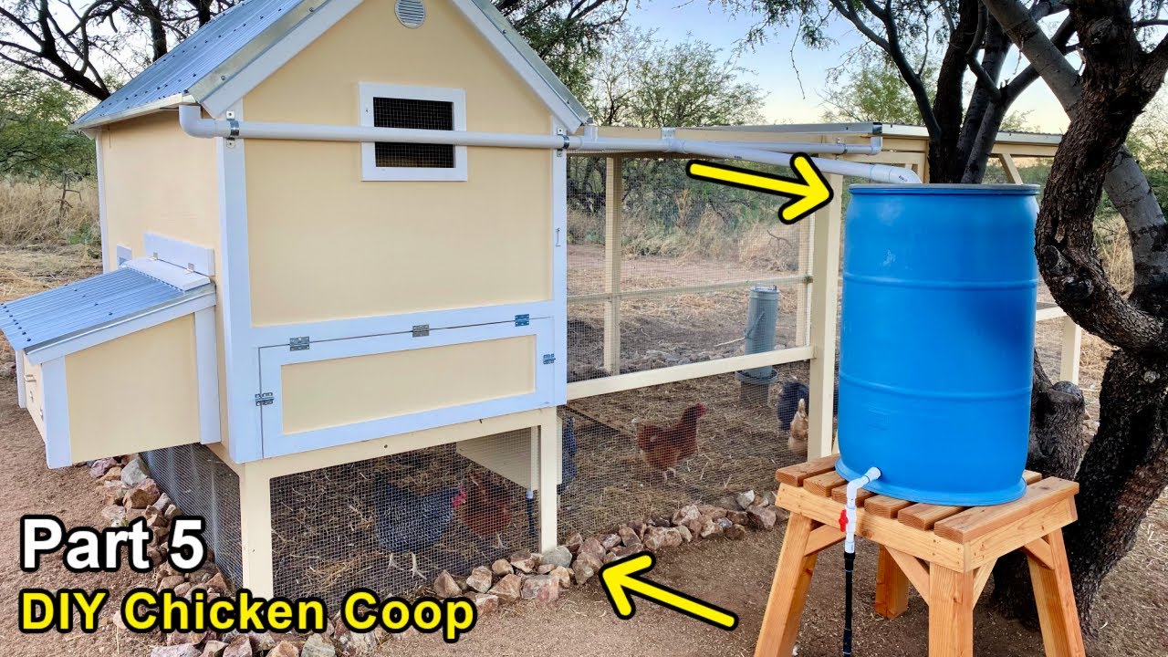 Do-It-Yourself Projects to Get You Off the Grid: Rain Barrels, Chicken  Coops, Solar Panels, and More