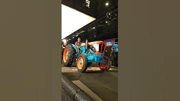 Kolik stojí nejdražší traktor Lamborghini?
