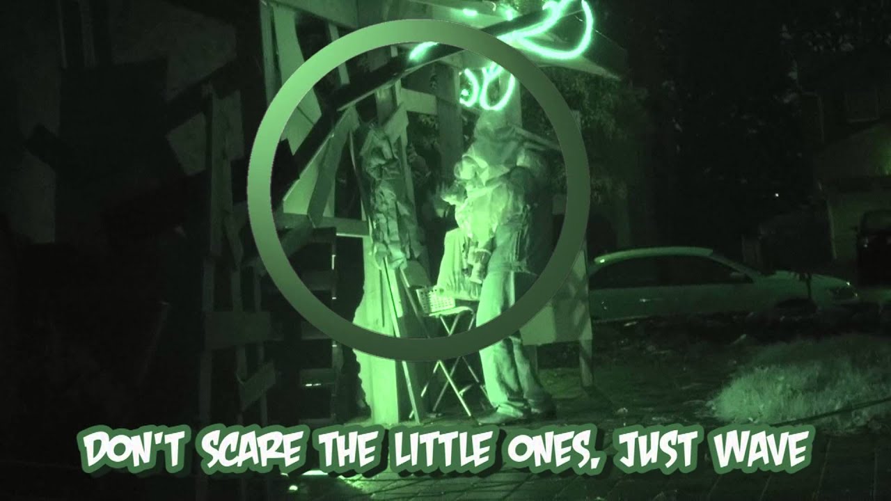 Jackal Halloween How To Build A Haunted House Cheaply - Kevin Jackal Johnston Scares People