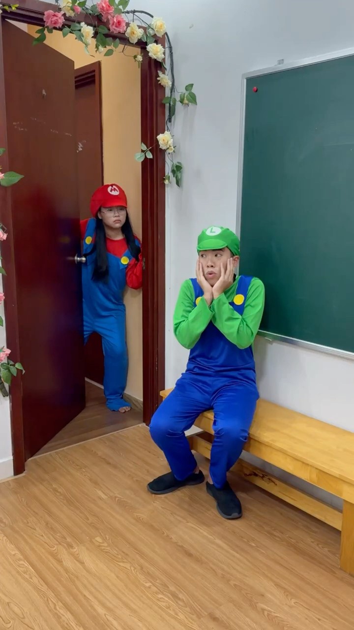 LNF - Nhảy cùng mario và công chúa || Super Mario \u0026 Princess Peach dance