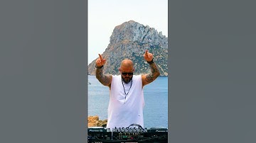 Thumbnail of Afro House, Live Set, Ibiza (Yamore - Salif Keita, Cesaria Evora, MoBlack, Franc Fala, Benja (NL))