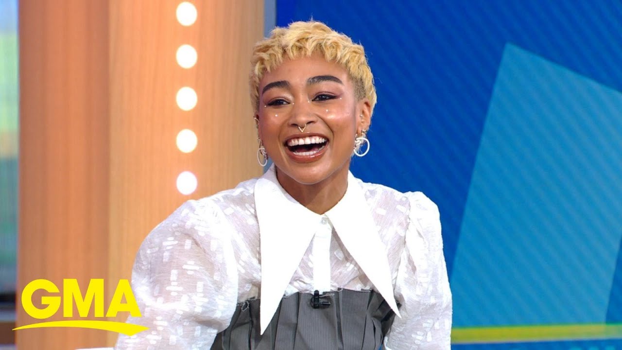 You' Star Tati Gabrielle Describes 'Chilling' Moment Filming With Penn  Badgley