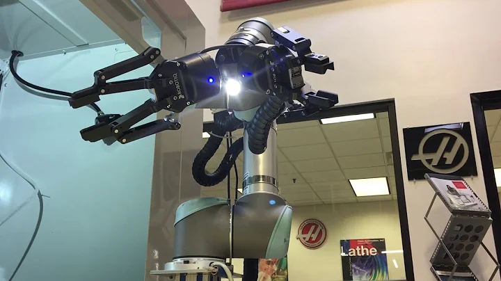 Universal Robots UR5 Loading 5C Collet