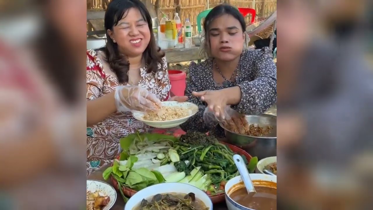 အောင်ချမ်းအေးငပိဘယ်လောက်ကောင်းကြောင်း ကိုယ်တိုင်နယ်ပြီးစားပြနေသော တိုးအောင်😍