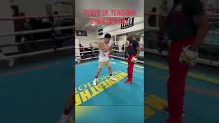Floyd Mayweather teaching the shoulder roll #shorts