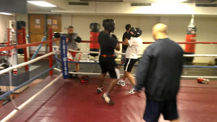 Curtis Chaplin- Sparring session..  Rnd 3