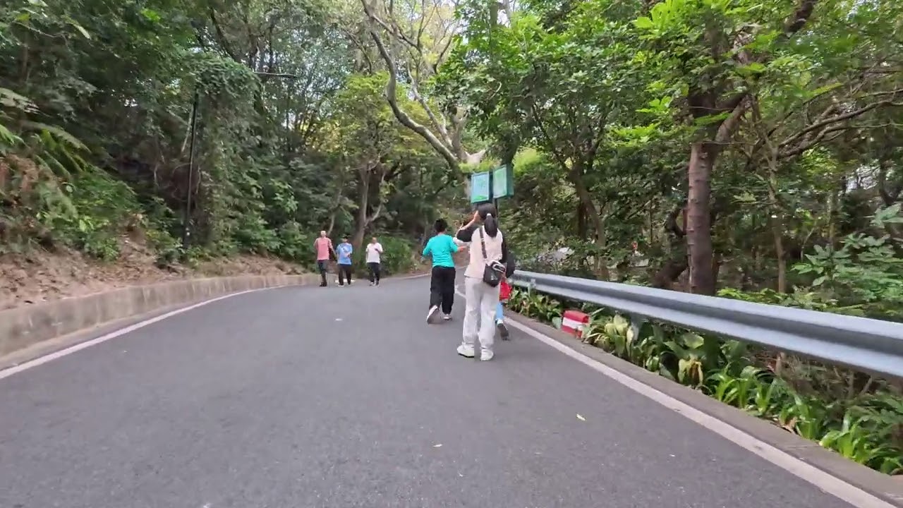 Baiyun Mountain track, Guangzhou, China 