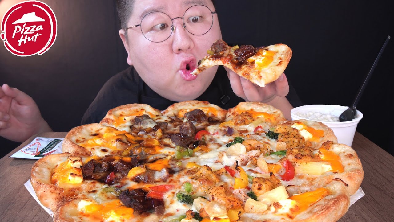  피자헛 신메뉴 티본스테이크&쉬림프 포켓피자 리뷰 먹방 Hut T-Bone Steak & Shrimp
![SUB) 피자헛 미처써!![ 피자헛 신메뉴 티본스테이크&쉬림프 포켓피자 리뷰 먹방 Hut T-Bone Steak & Shrimp