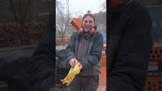 And the award for the best glove performance goes to Pete &amp; his marigolds 🧤🏆 #shorts #constructionuk