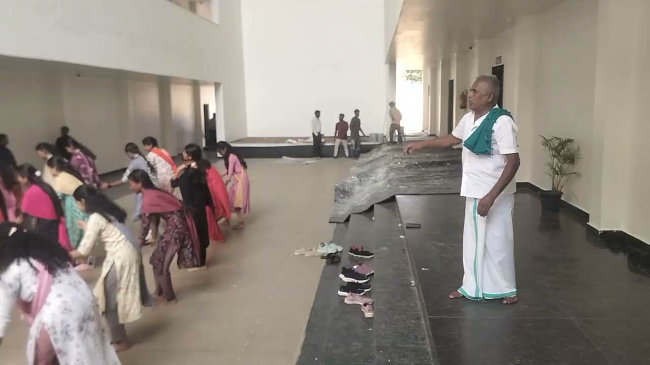 26 2:26 இன்று கற்பகம் காலேஜ் முதல் நாள் பயிற்சி ரத்தினசாமி வள்ளி கும்மி