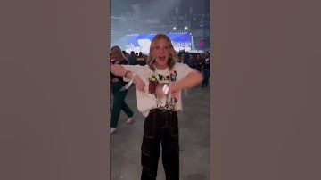 Taylor swift concert!!! What’s your favorite song from Taylor Swift?🤍🤍🤍#ninjakidstv #taylorswift