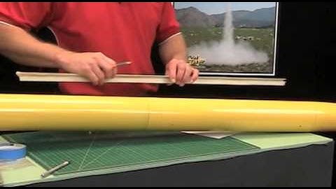 Building the Level-2 Fiberglass Rocket Kit - 17: Mask off the paint pattern