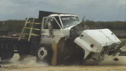 Crash Test - Calpipe PDT1200 Series