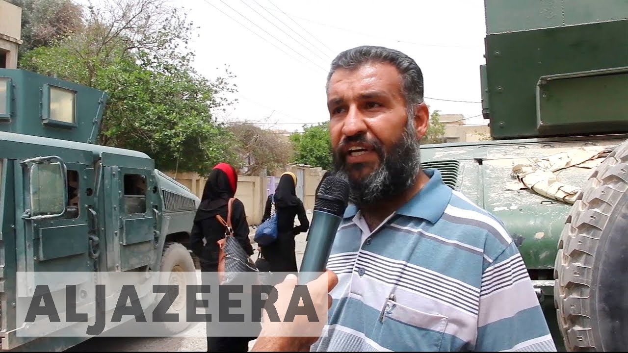 الموصل: آلاف يفرون من المدينة مع محاولة القوات العراقية تأمين غربها