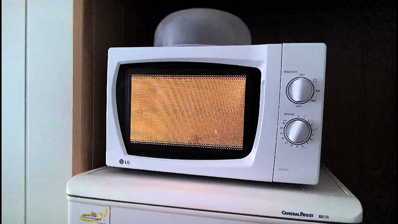 Лампочка в микроволновке - YouTube