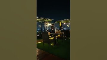 #blackout #jaipur #rooftop #restaurant #clubmusic #lovejaipur #famousplacesjaipur #jaipurcity