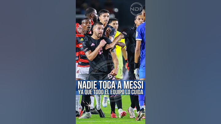 Le pegan una patada a Leo Messi y todos sus compañeros lo van a defender 😱