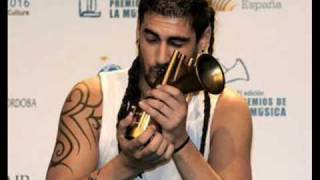 Video thumbnail of "Melendi-un recuerdo que olvidar"