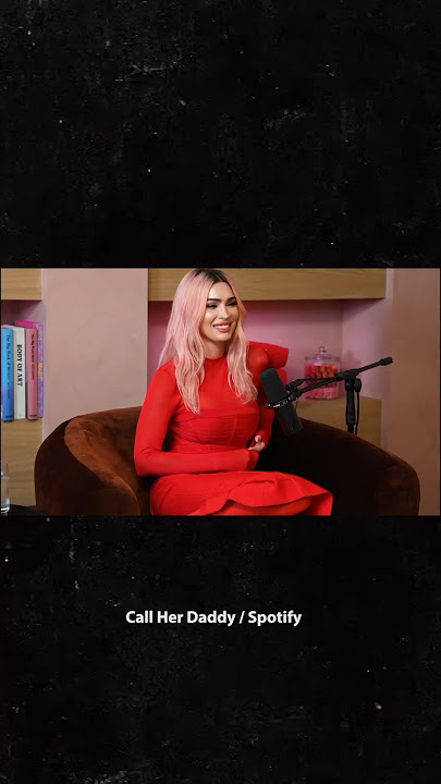 #MeganFox opened up about her relationship with #MachineGunKelly. (🎥: Call Her Daddy/Spotify)