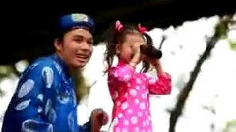 OFFICIAL MV FULL HD XÚC XẮC XÚC XẺ   BÉ BẢO AN ft PHI LONG online video cutter com 1