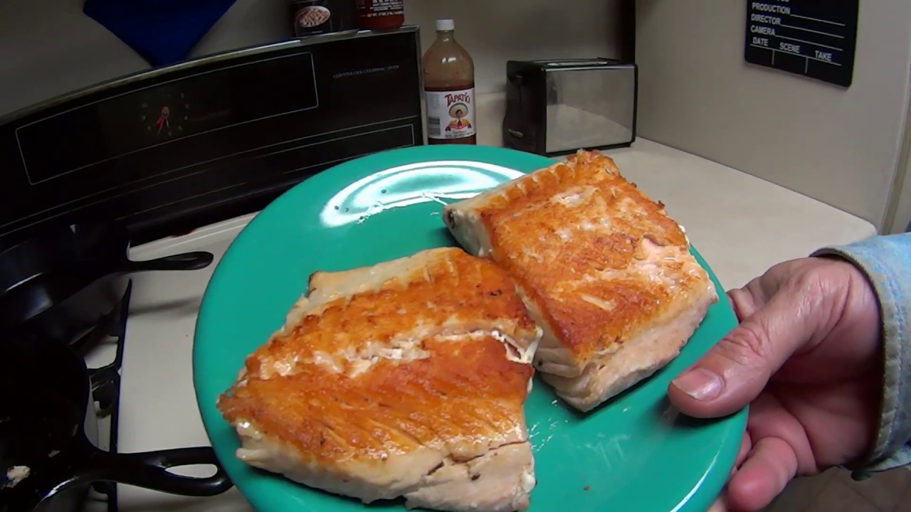 Cast Iron Skillet Salmon Recipe - YouTube