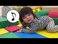 【おでかけ】むーくんがキッズランドでアスレチックに挑戦!りんちゃんはおままごとでママにお料理作ってくれたよ❤️
