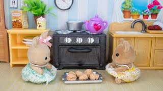 Sylvanian Families Yaramaz İkili Mutfakta Kurabiye Yapıyor