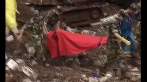 Rainstorm Causes Buildings Collapse, Landslide and 6 Dead in China
