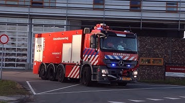 13SBASV (13-9061) en ASV 2 (13-5132) met spoed naar een Zeer Grote Brand in Amsterdam!