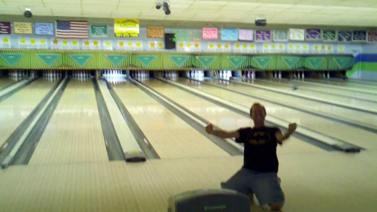 Bowling World Cookeville, TN 2013 08 02 20 01 04 684 YouTube