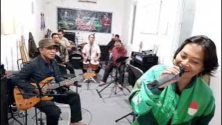 RIA ASMARA Dalam Lagu SURATAN Cipt Rhoma Irama