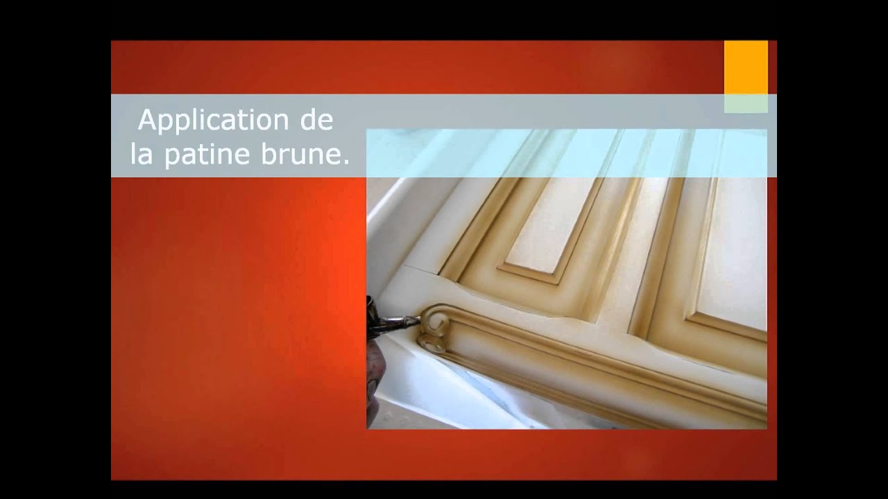 Comment relooker un meuble avec de la patine