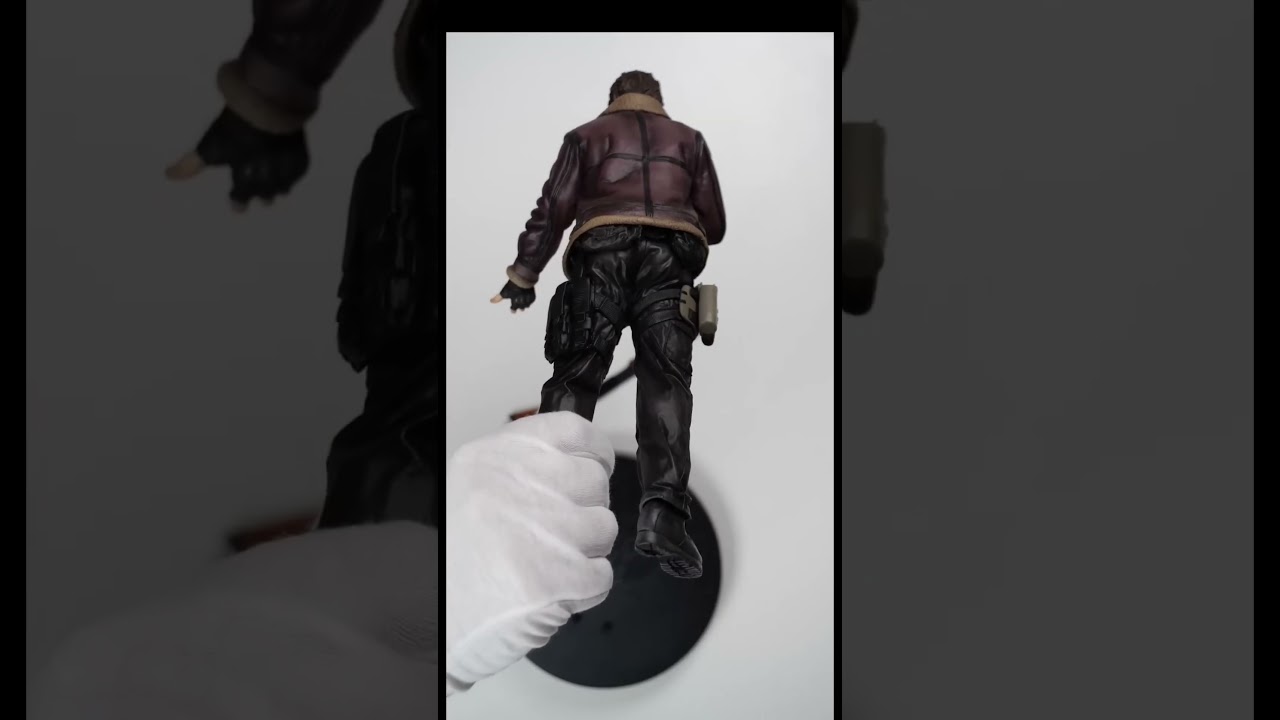 Leon S canedy action figure for resident evil