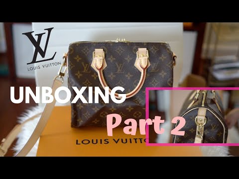 Unboxing of a Louis Vuitton cherries speedy 25 bag in rare cherry