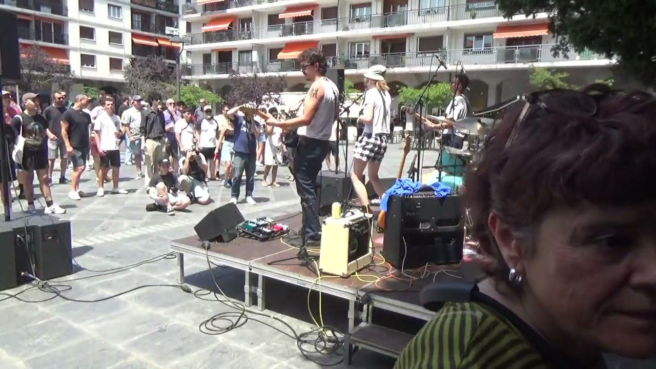Obejrzyj BARRRK (Orozco) - 18 ANDOAINGO ROCK JAIALDIA (Andoain) 13-06-2026 w YouTube Obejrzyj BARRRK (Orozco) - 18 ANDOAINGO ROCK JAIALDIA (Andoain) 13-06-2026 w YouTube