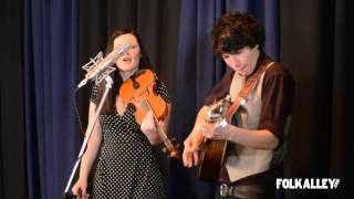 Folk Alley Sessions: Qristina & Quinn Bachand - "What You Do With What You've Got" chords