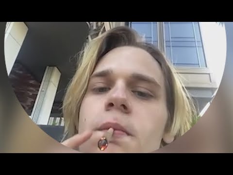 СКАЛЛИ МИЛАНО ПОСЛАЛ МИЗУЛИНУ И СКУРИЛ КОСЯК 🔥😲 scally milano uglystephan токсис