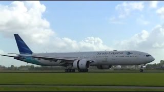 Landing Garuda Indonesia Boeing 777-300ER PK-GIA - YouTube
