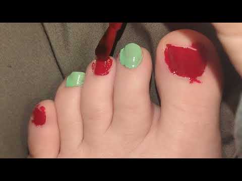 Christmas Toes! Messy Edition