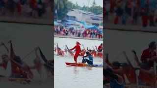 Download Lagu MENYALA 🔥 Aksi Tukang Tari Pacu Jalur Kuansing 🇮🇩 #pacujalur #boatrace桐生 MP3