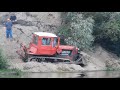 Бульдозер ДТ-75 с дизелем ЯМЗ жёстко ГРЕБЁТ ПЕСОК! Soviet bulldozer DT-75 rowing sand!