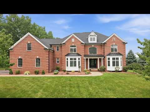 4600 Willow Ln, Nazareth, PA home video tour