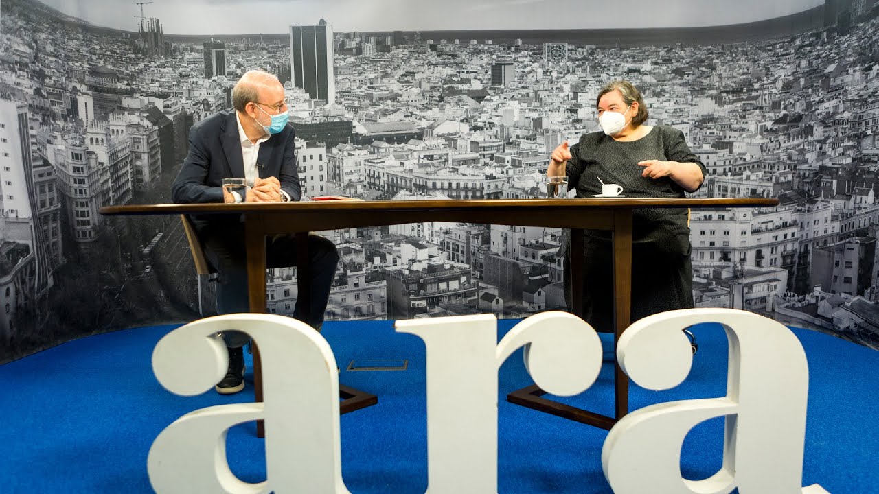 Entrevista d'Antoni Bassas a Carme Junyent