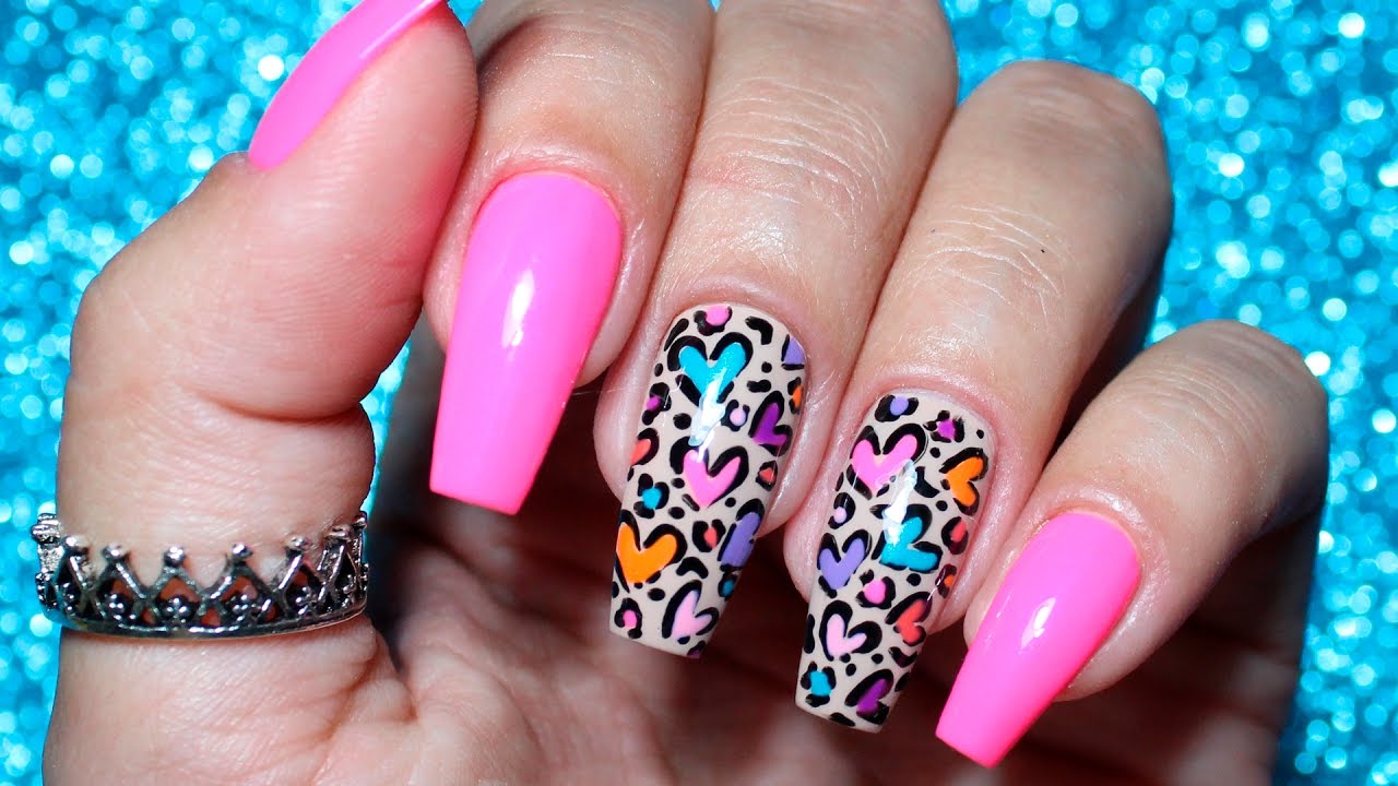 Unhas Decoradas Oncinha Coração 
